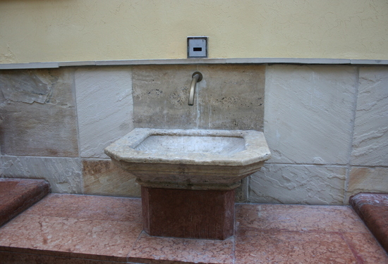 Rudas Thermal Baths
